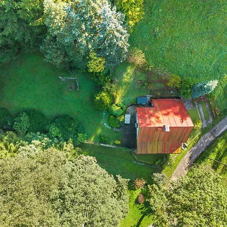 Jahor By Interhome Splzov