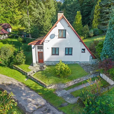 Jahor By Interhome Splzov